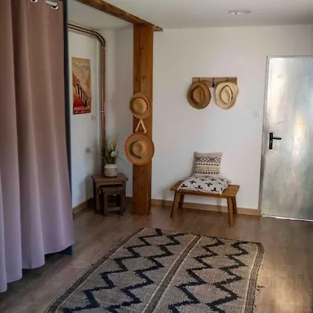 La Maison Atypique & Sa Piscine