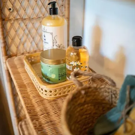 La Maison Atypique & Sa Piscine Vakantiehuis *