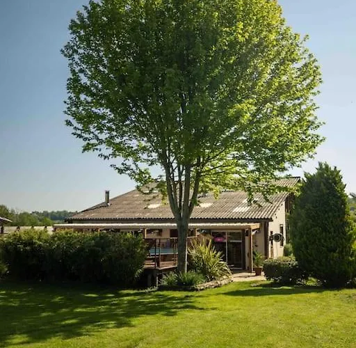 Casa de Férias La Maison Atypique & Sa Piscine